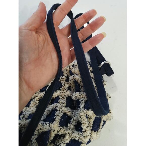 Free People Zamora Fringed Crossbody Bag in navy/cream strap boho cottagecore - Picture 5 of 8